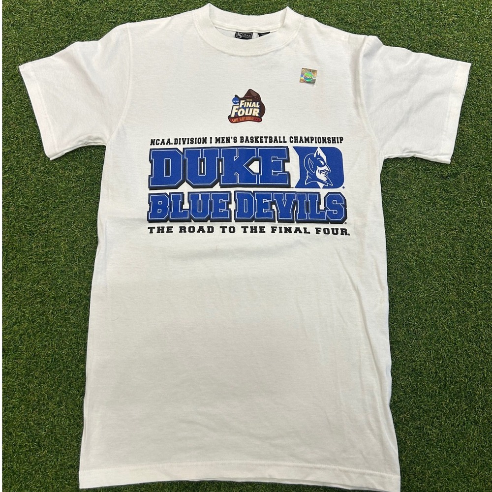 Gear For Sports Duke Blue Devils 2008 Final Four NCAA Basketball T-Shirt Small